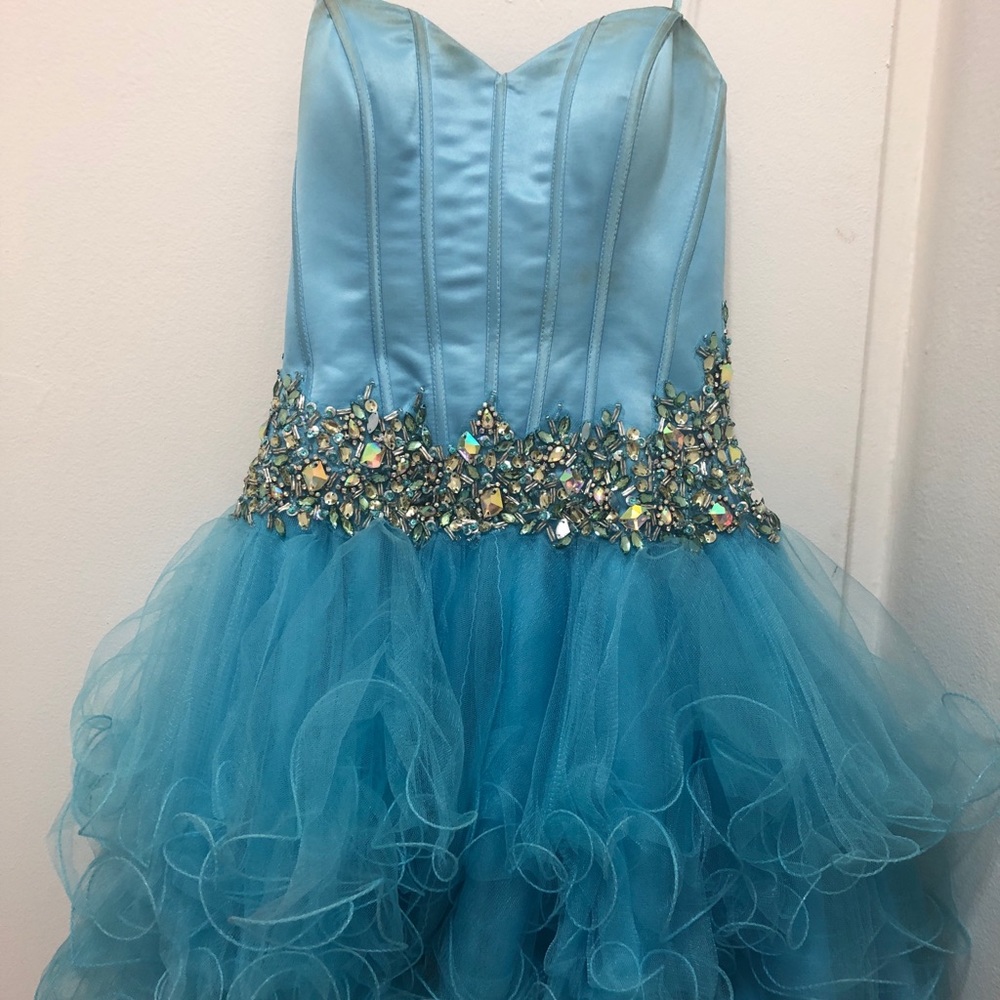 Blue strapless dress